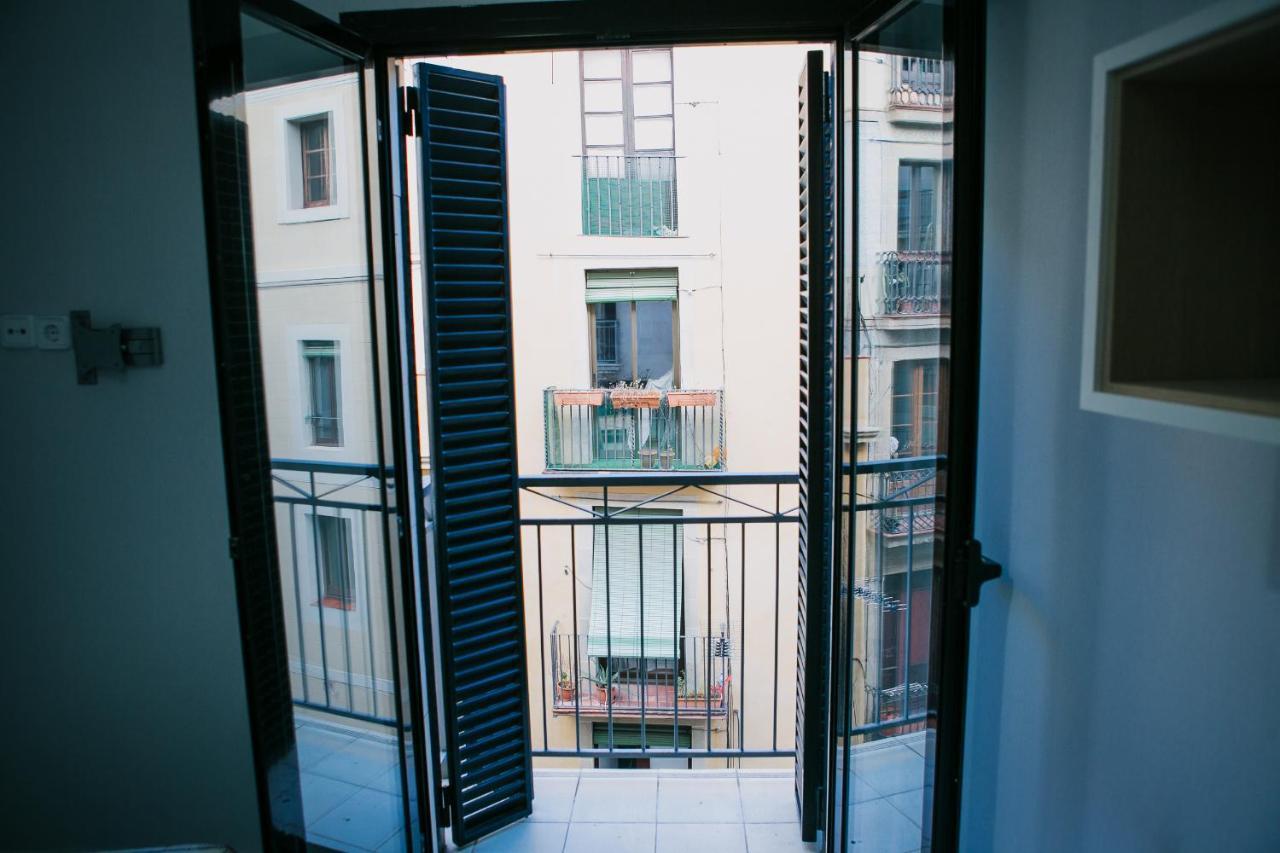 Residencia Universitaria Tagaste Barcelona Eksteriør billede